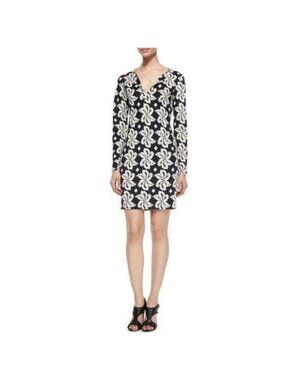 Diane von Furstenberg Silk Reina Giant Leaf Dress black and white, Size 2